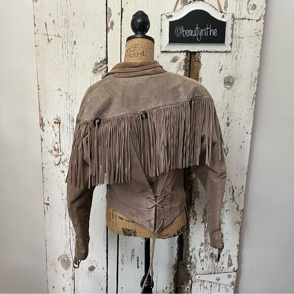 Vintage Paris Sport Club Genuine Leather a fringe Jacket Beige Tan Boho Festival - Picture 1 of 13